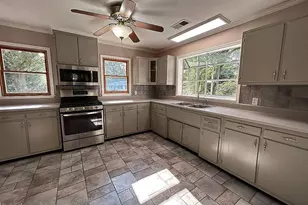 906 McLaurin St, Griffin, GA 30224 - Photo 5