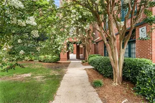 1808 Liberty Ln, Roswell, GA 30075 - Photo 33