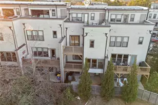 1029 Brandsford St NW, Atlanta, GA 30318 - Photo 47