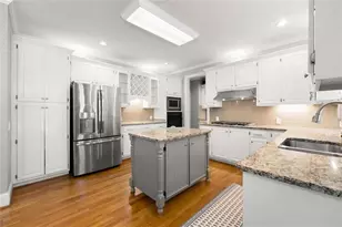 5020 Hamptons Club Dr, Alpharetta, GA 30004 - Photo 5