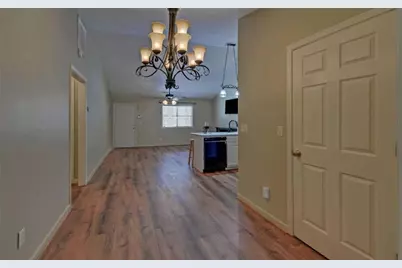 2947 Florence Drive, Gainesville, GA 30504 - Photo 9