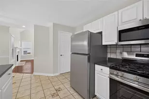 1975 Watercrest Cir, Lawrenceville, GA 30043 - Photo 17