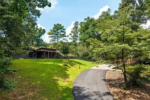 1921 Lilburn Stone Mountain Rd, Smoke Rise, GA 30087 - Photo 49