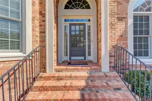 2640 Ivy Brook Ln NE, Buford, GA 30519 - Photo 3