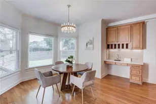2640 Ivy Brook Ln NE, Buford, GA 30519 - Photo 15