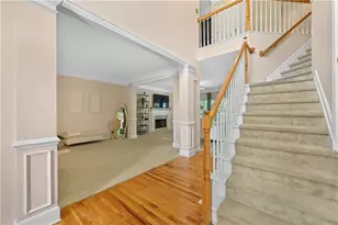 230 Ridge Bluff Ln, Suwanee, GA 30024 - Photo 3