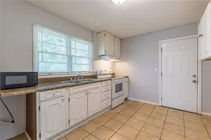 350 Brooks Ave SW, Atlanta, GA 30310 - Photo 9