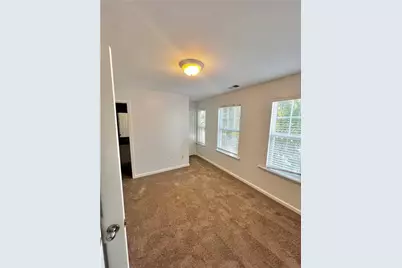725 Crestwell Circle SW, Atlanta, GA 30331 - Photo 13