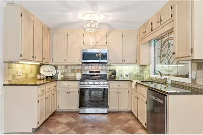 2369 North Forest Drive, Marietta, GA 30062 - Photo 9