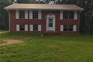 423 Alabama Ave, Warner Robins, GA 31093 - Photo 1