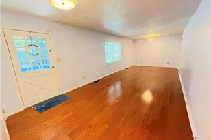 2064 Leatherleaf Ct SW, Marietta, GA 30008 - Photo 5