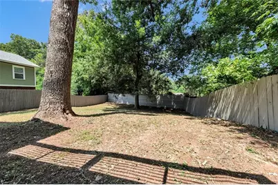 1110 Oak Knoll Terrace SE, Atlanta, GA 30315 - Photo 39