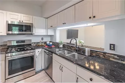 240 Renaissance Parkway NE #204, Atlanta, GA 30308 - Photo 17