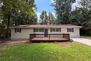 3704 Meadowview Dr, Lithia Springs, GA 30122 - Photo 19