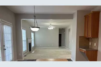 3999 Elm Trace Drive, Loganville, GA 30052 - Photo 9
