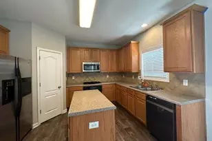 3999 Elm Trace Dr, Loganville, GA 30052 - Photo 5