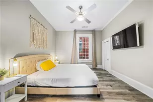 1099 Center St NW, Atlanta, GA 30318 - Photo 9