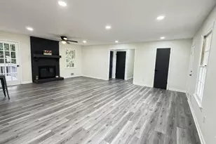 5698 Crestwood Dr, Stone Mountain, GA 30087 - Photo 13
