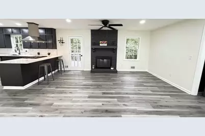 5698 Crestwood Drive, Stone Mountain, GA 30087 - Photo 5