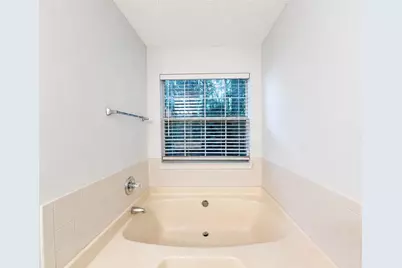 2490 Rambling Way, Lithonia, GA 30058 - Photo 33