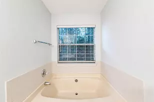 2490 Rambling Way, Lithonia, GA 30058 - Photo 33