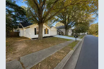 2490 Rambling Way, Lithonia, GA 30058 - Photo 47