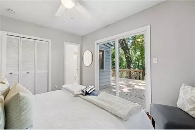 448 E Pharr Road, Decatur, GA 30030 - Photo 17
