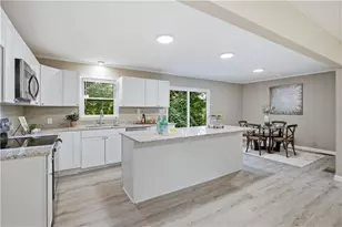 187 Hilltop St, Cleveland, GA 30528 - Photo 9