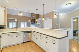 128 Monterey Dr, Peachtree City, GA 30269 - Photo 7
