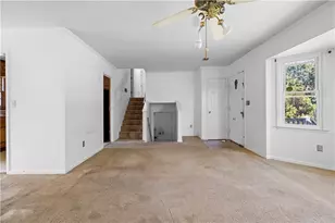 1560 Rose Garden Ln, Loganville, GA 30052 - Photo 7