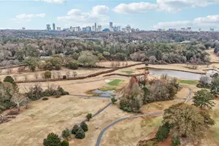 193 Chestnut Cir, Atlanta, GA 30342 - Photo 51