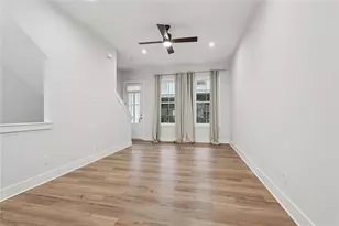 193 Chestnut Cir, Atlanta, GA 30342 - Photo 11