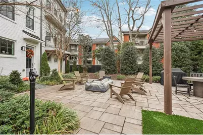 193 Chestnut Circle #38, Atlanta, GA 30342 - Photo 43