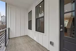 193 Chestnut Cir, Atlanta, GA 30342 - Photo 37