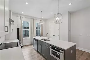 193 Chestnut Cir, Atlanta, GA 30342 - Photo 5