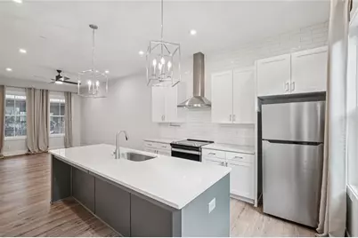 193 Chestnut Circle #38, Atlanta, GA 30342 - Photo 7