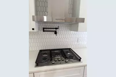 2552 Hunton Court NE, Marietta, GA 30068 - Photo 5