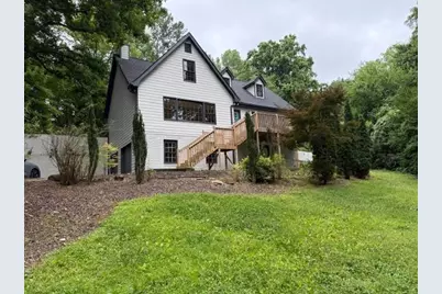 2552 Hunton Court NE, Marietta, GA 30068 - Photo 1