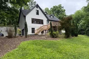 2552 Hunton Ct NE, Marietta, GA 30068 - Photo 1