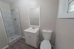 4390 Glenwood Pkwy, Decatur, GA 30032 - Photo 5