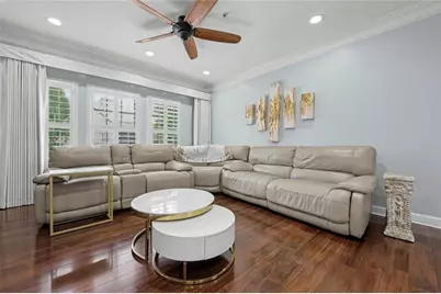 1004 Glen Ivy, Marietta, GA 30062 - Photo 3