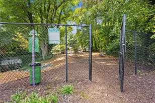 1004 Glenivy, Marietta, GA 30062 - Photo 27
