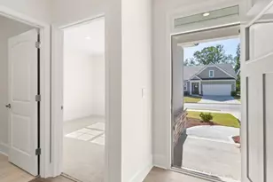 105 Lakeview Pt, Dallas, GA 30157 - Photo 3