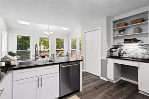 2731 Wynford Ave S W, Marietta, GA 30064 - Photo 5