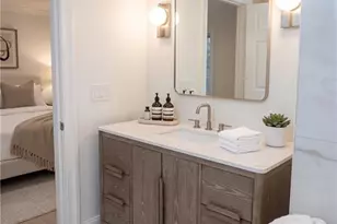 1101 Collier Road NW, Atlanta, GA 30318 - Photo 5