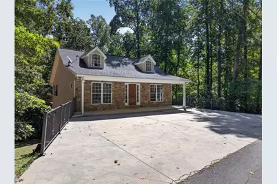 825 Rue Fluer De Lis, Lavonia, GA 30553 - Photo 3