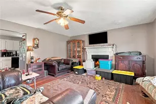 2152 Red Rose Ln, Loganville, GA 30052 - Photo 7