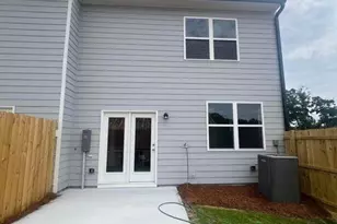 2099 Emerson Dr, Auburn, GA 30011 - Photo 9