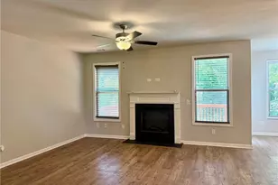 279 Greystone Ct, Winder, GA 30680 - Photo 3