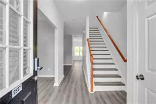 2827 Creek Bottom Ct, Gainesville, GA 30504 - Photo 3